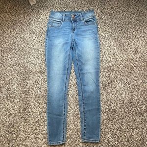 Vanilla Star Mid-rise Skinny Jeans